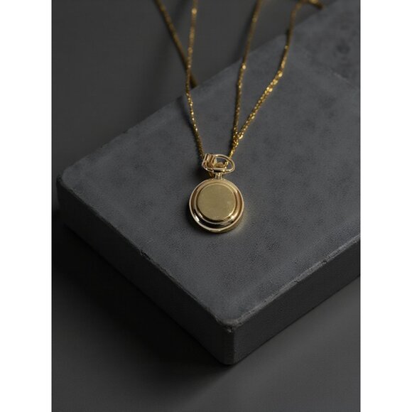 Vintage Cherokee Quartz Gold & Silver Roman Numerals Quartz Watch Pendant Charm - Picture 3 of 6